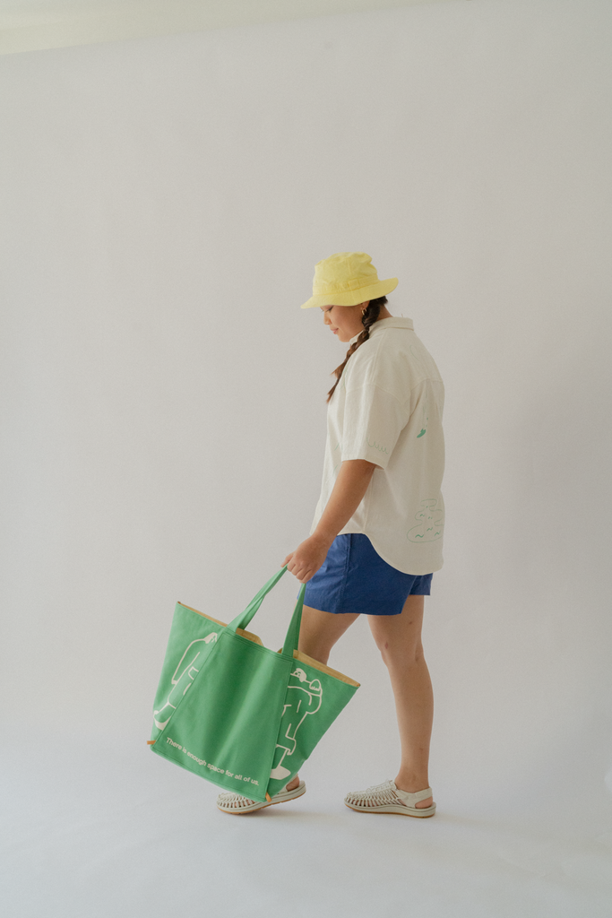 Room Tour Bag in Green
